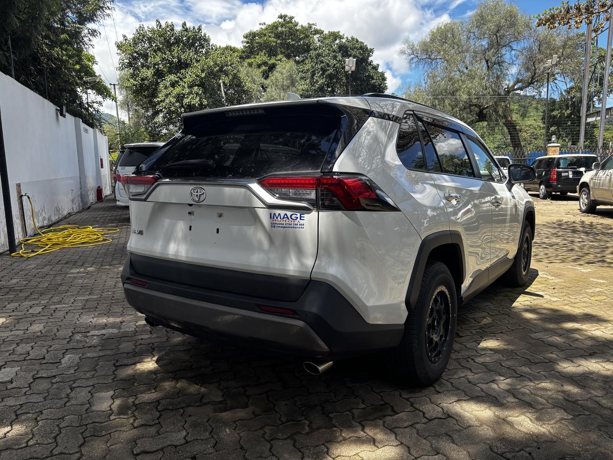 2020 TOYOTA RAV 4 - Image 5 - Image Motors Tanzania