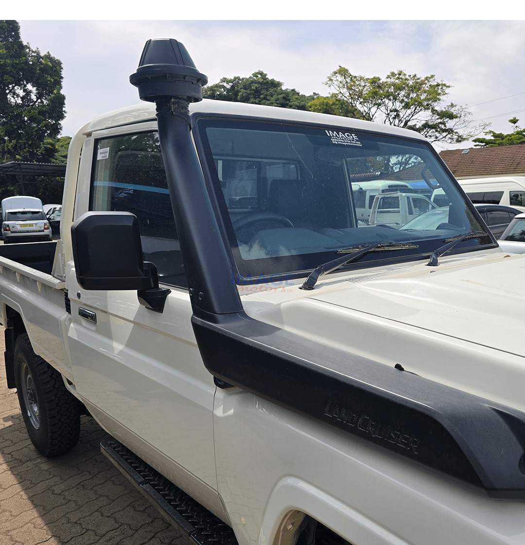 2025 TOYOTA LAND CRUISER 76 - Image 6 - Image Motors Tanzania